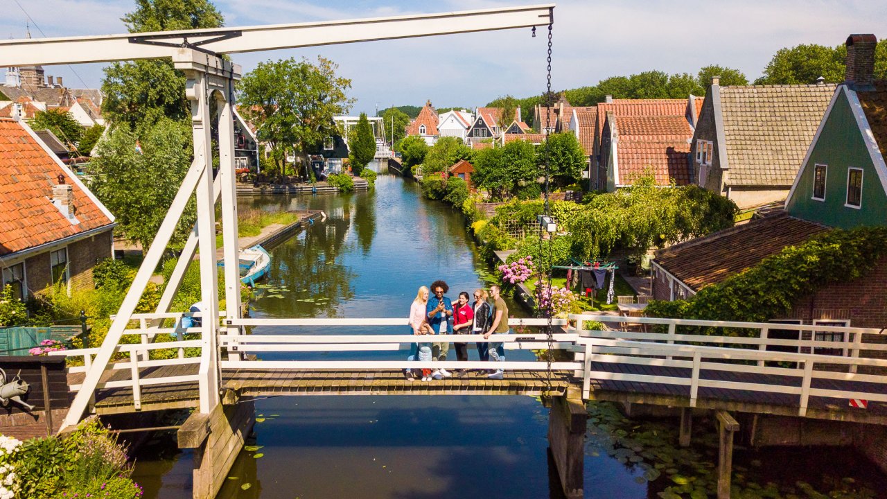 CRUCEROS HOLANDA CRUCEROS VOLENDAM CRUCEROS PAISES BAJOS #Holland #Volendam